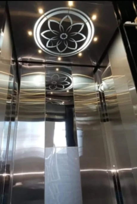 S.S. Mirror Finish Elevator Cabin